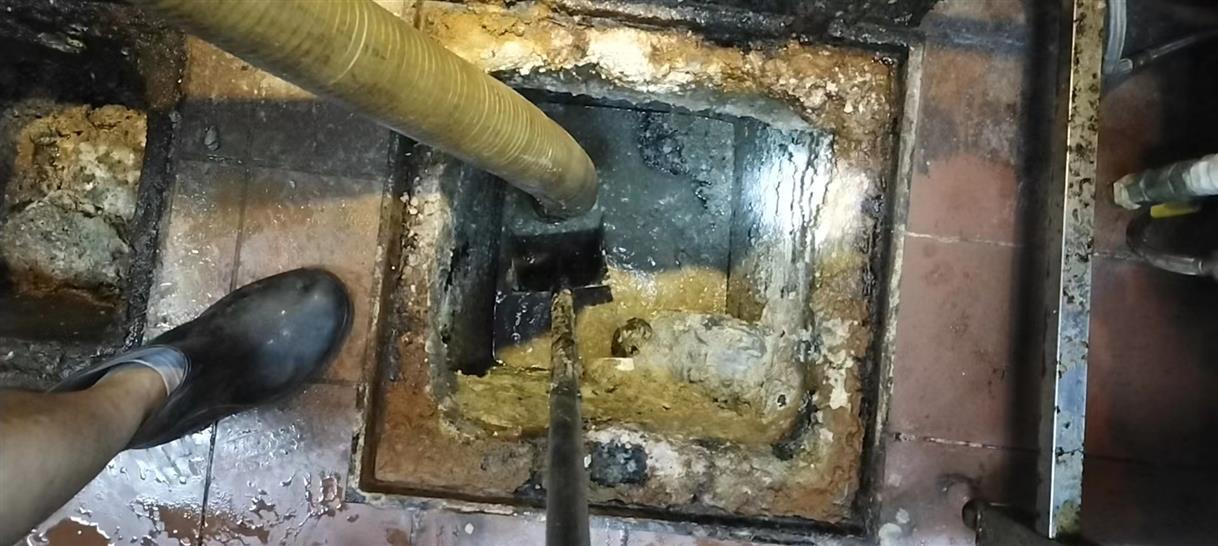 达川污水池清理一般都有毒气，怎么预防中毒呢？